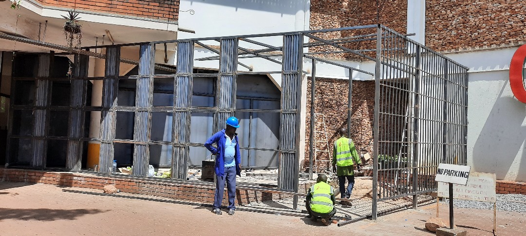 Steel & Glass Custom Fabricated Flower Shop - Image 5